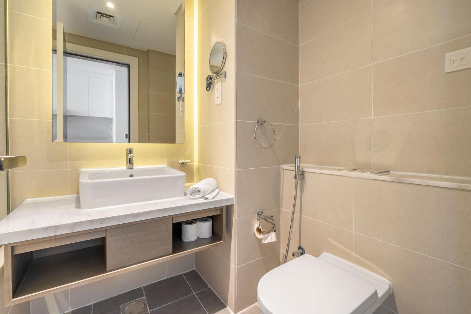 Guestready - Sleek With Canal View Апартаменти